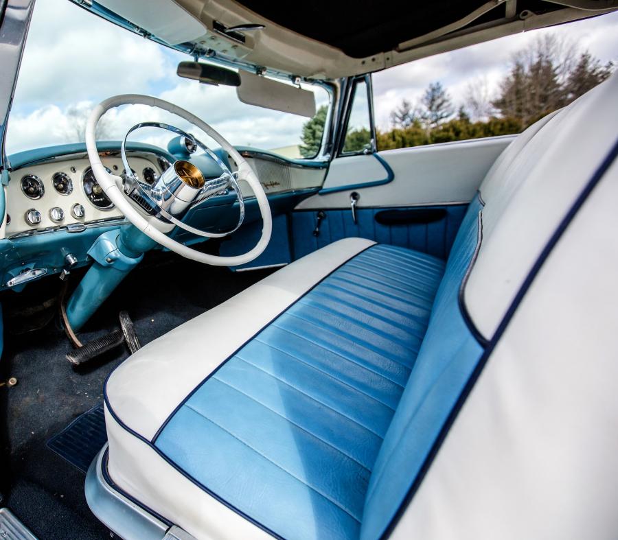 Интерьер DeSoto Fireflite Convertible Coupe (S21) 1955 года  (фото 23 из 25)
